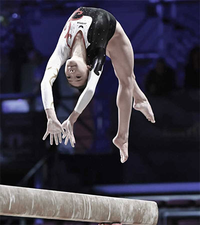 Aizu Zhu 3 x Goldmedaillengewinnerin